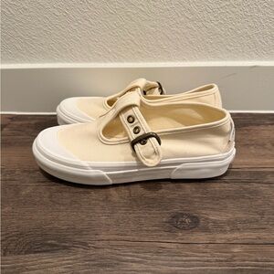 VANS Mary Jane Buckle Canvas Flats Beige Women's US 5.5